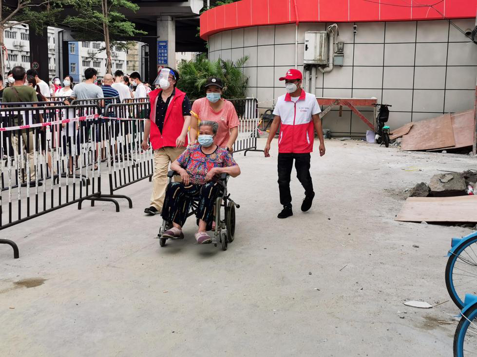 黨員先鋒奮戰(zhàn)一線|廣州電纜“黨旗紅”助力守護(hù)“穗康綠” 黨員先鋒奮戰(zhàn)一線|廣州電纜“黨旗紅”助力守護(hù)“穗康綠”