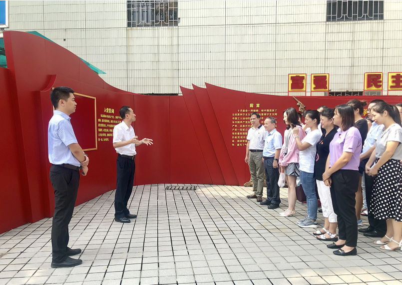 鎮(zhèn)企共建:參觀黃閣紅色基地,踐行廣纜志愿服務(wù) 鎮(zhèn)企共建:參觀黃閣紅色基地,踐行廣纜志愿服務(wù)