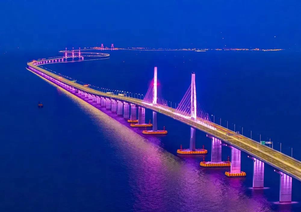 廣州電纜助力廣東省“十三五”規(guī)劃重要項(xiàng)目——云茂高速開通 廣州電纜助力廣東省“十三五”規(guī)劃重要項(xiàng)目——云茂高速開通